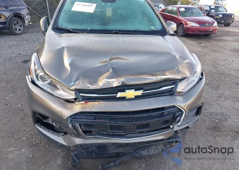 2022 Chevrolet Trax Awd Lt from USA, damaged, VIN KL7CJPSM6NB529237